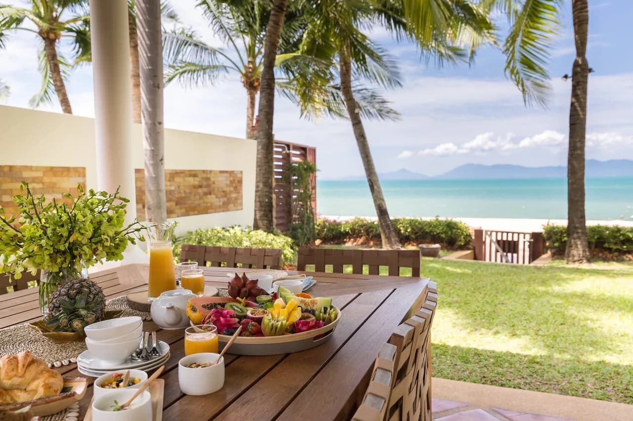 VILLA FRENTE AL MAR CON ESTÉTICA TAILANDESA ELEGANTE, foto 3