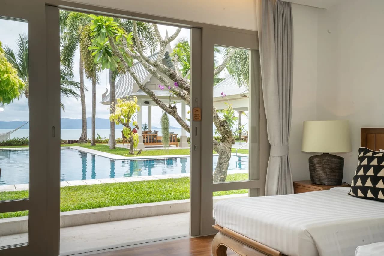 Impresionante Villa Frente al Mar con Amplios Jardines, foto 3