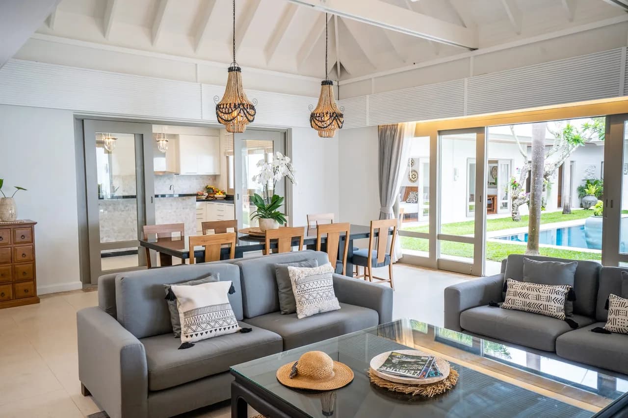 Impresionante Villa Frente al Mar con Amplios Jardines, foto 4