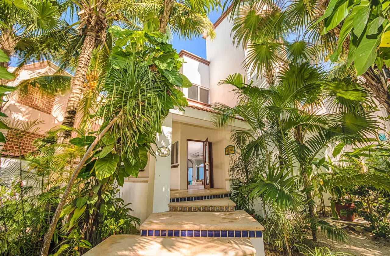 Beachfront Five-Bedroom Villa in Tulum, Foto 3