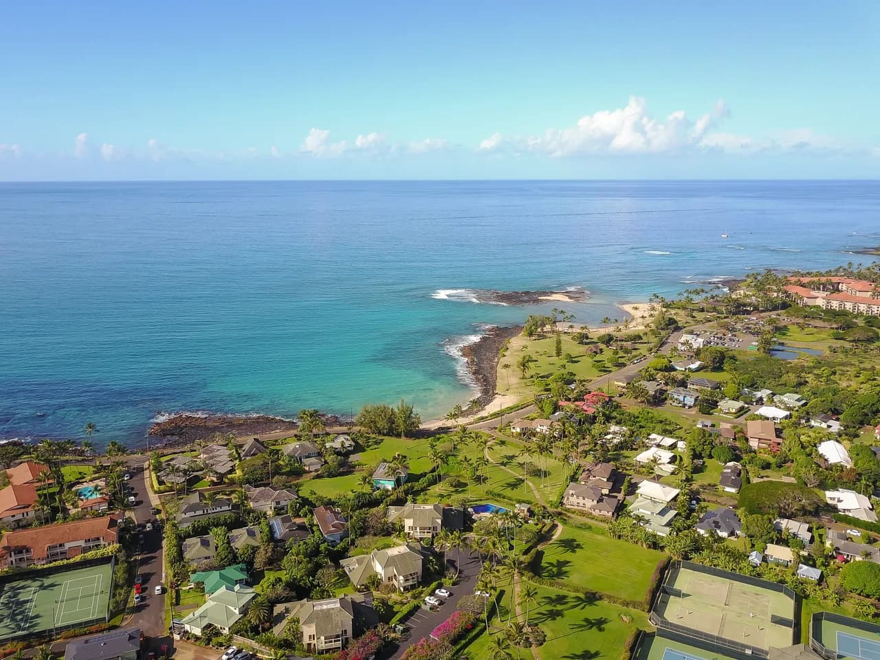 Ocean View Beachfront Four Bedroom Villa in Kauai photo 3