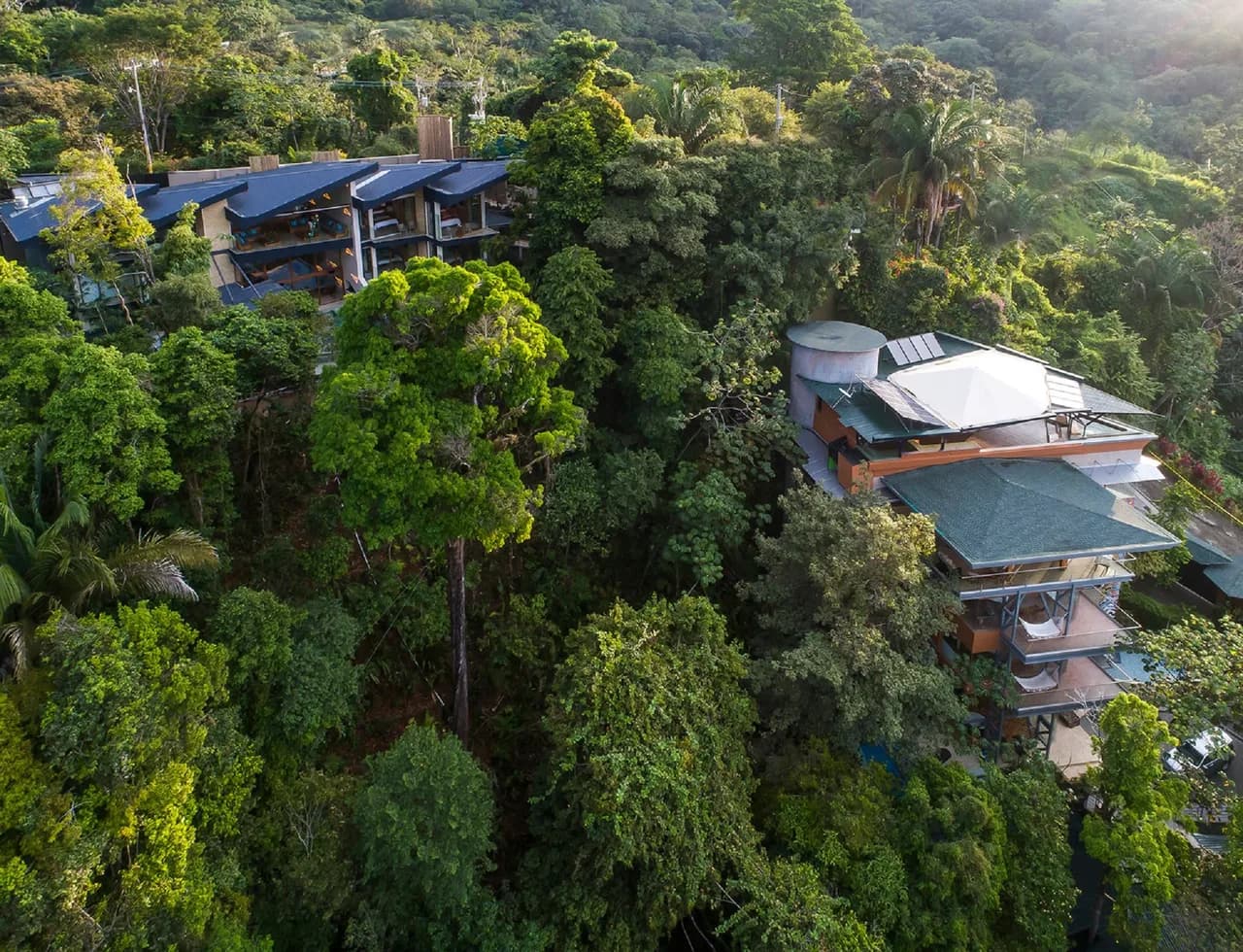 Exotische private Luxusvilla mit unberührter Landschaft, Foto 3