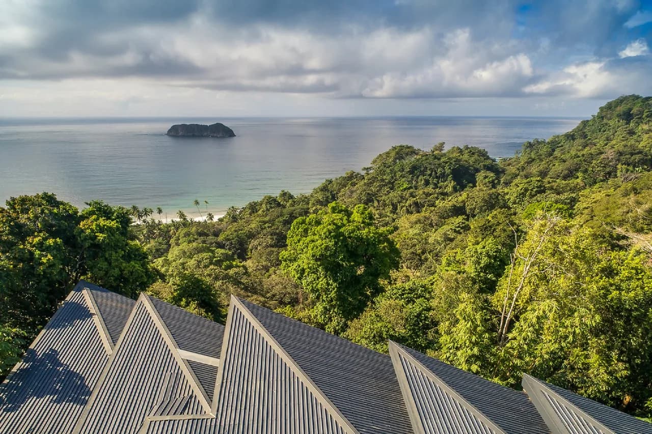 Exotische private Luxusvilla mit unberührter Landschaft, Foto 4