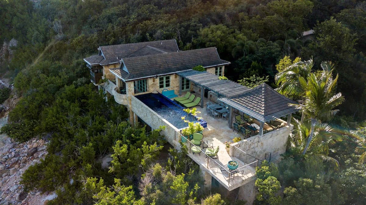 Oceanfront Pool Villa in Saint Thomas photo 3