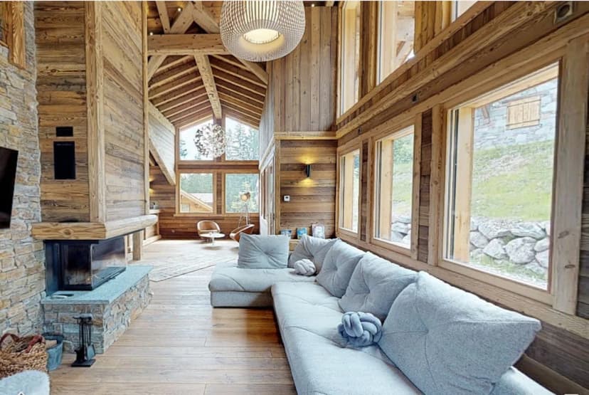 Refined chalet in the heart of a peaceful area