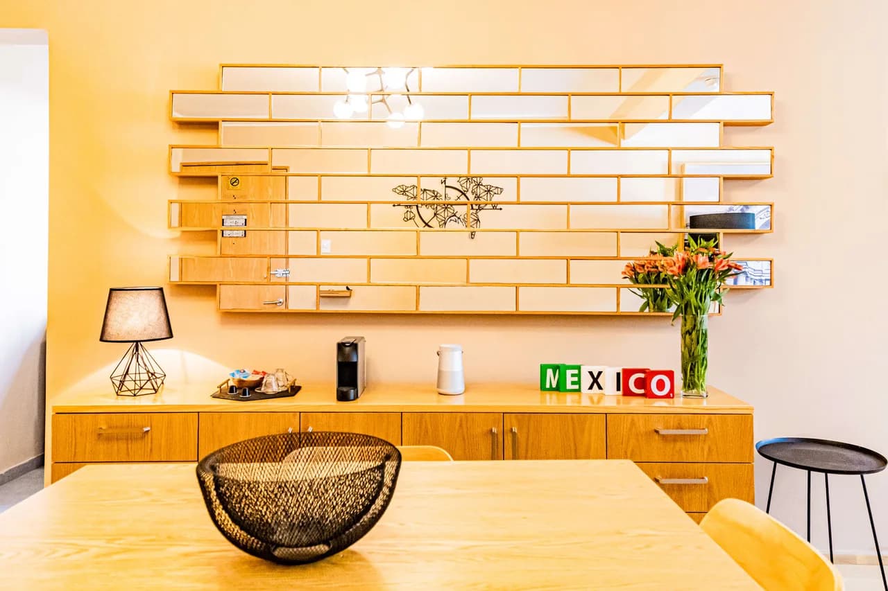 Chic Two Bedroom Retreat in Mexico City photo 2