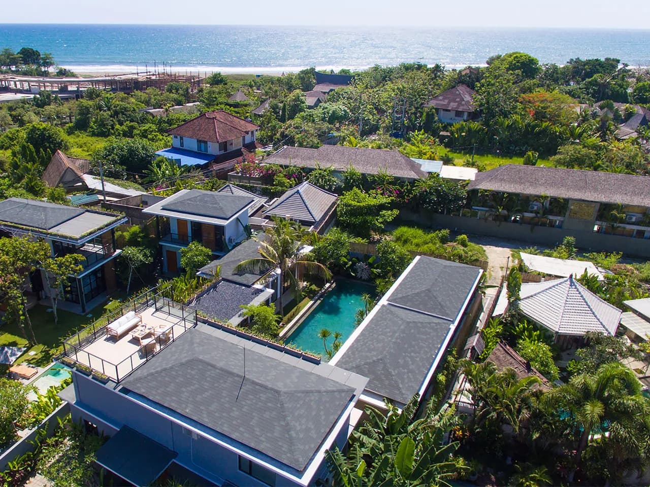 Chice und moderne Villa mit deutlich tropischem Charme, Foto 4