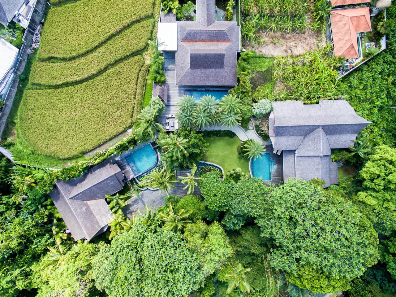 Exquisit gestaltete Villa mit absoluter Privatsphäre