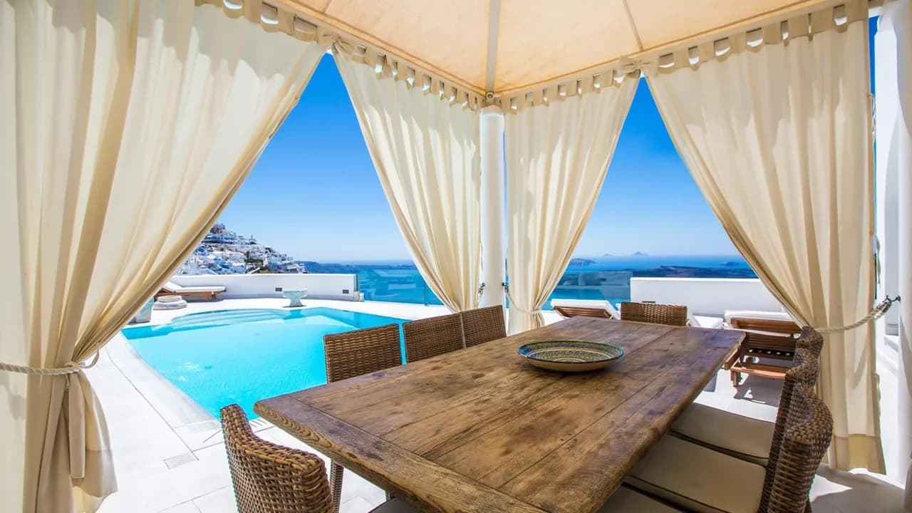 Luxus Santorini Villa am Rand von Firostefani, Foto 2