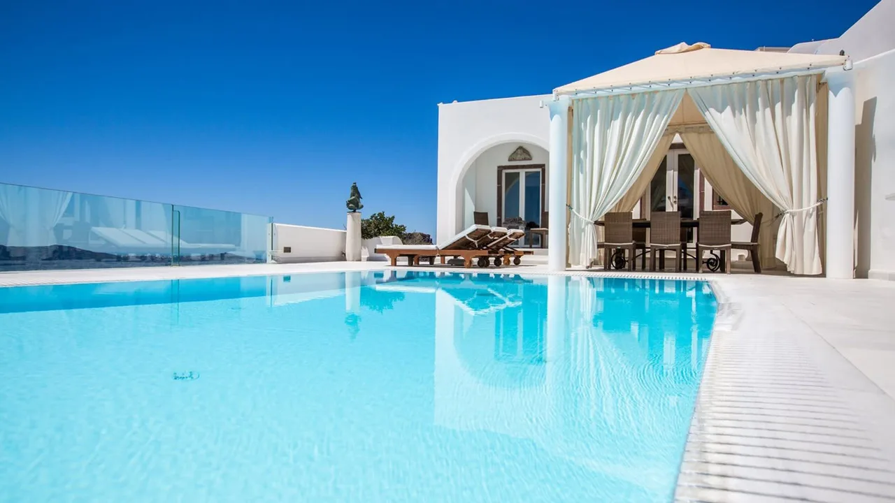 Luxus Santorini Villa am Rand von Firostefani, Foto 3
