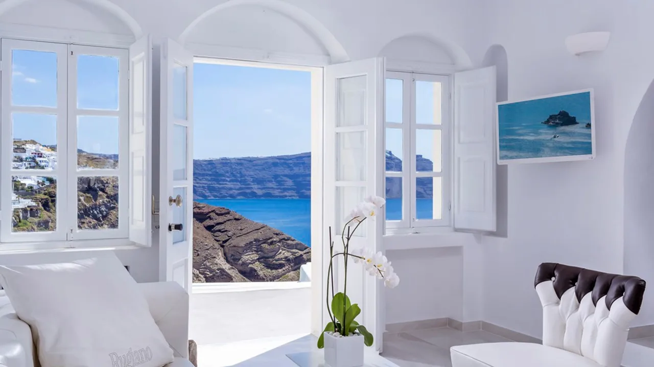Lujo en villa de Santorini con vistas ininterrumpidas al volcán, foto 4