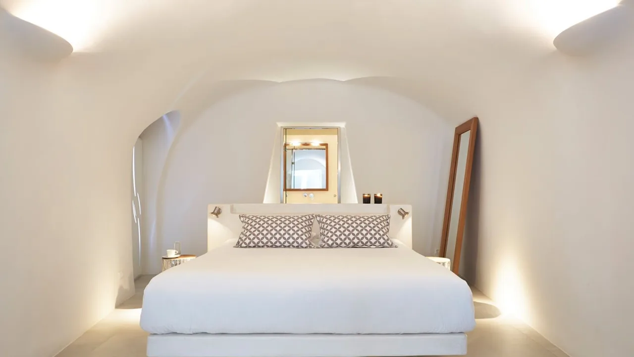Stunning Santorini Villa With Front-row Seat To The Caldera photo 5