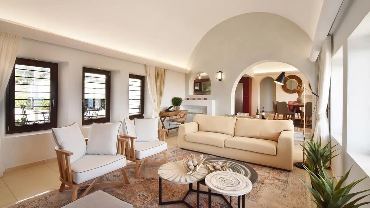 Villa cycladique stylée sur deux niveaux, photo 2