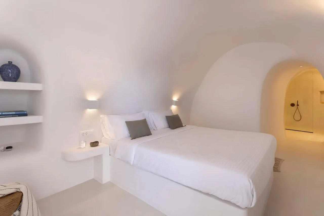 Casa cueva en Santorini con vistas directas al volcán, foto 5