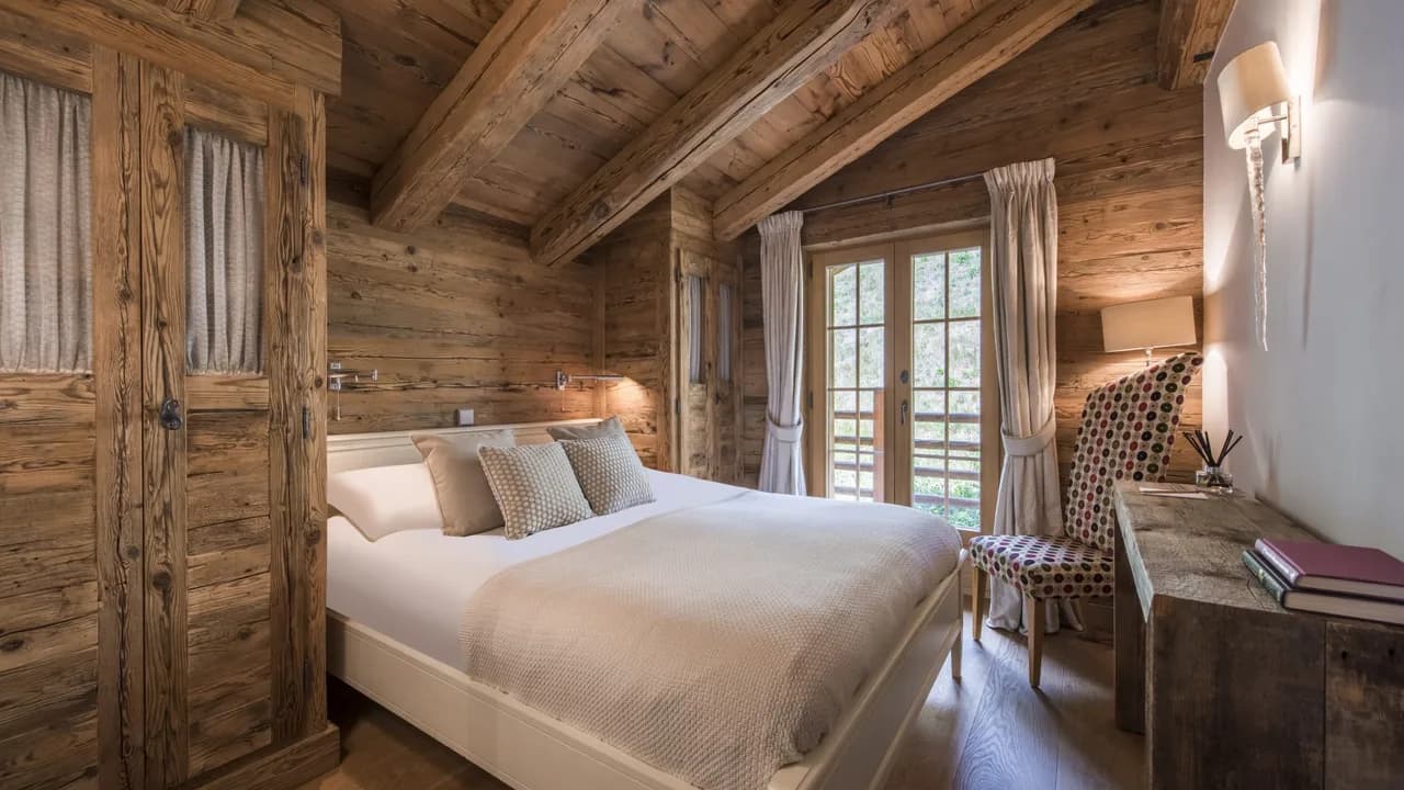 Chalet Alpin Classique Situé dans une Zone Exclusive, photo 5