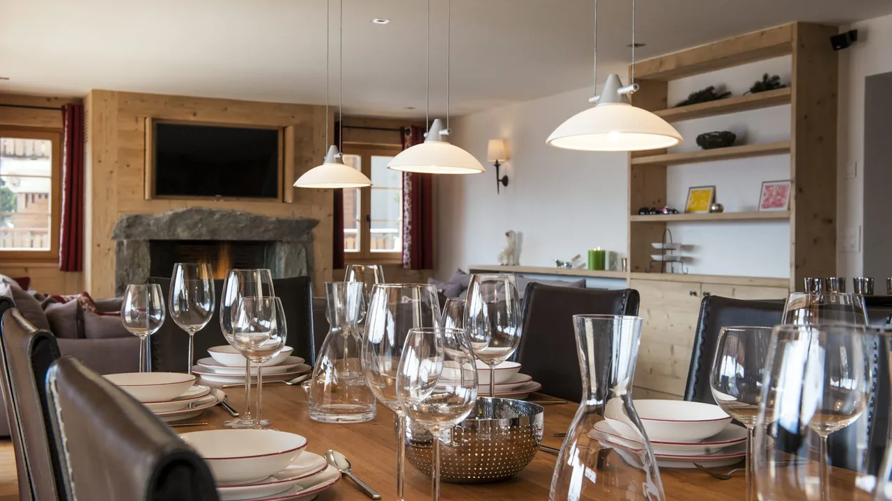 Wonderful Apartment Conveniently Located for Ski Area Access and Village Centre photo 3