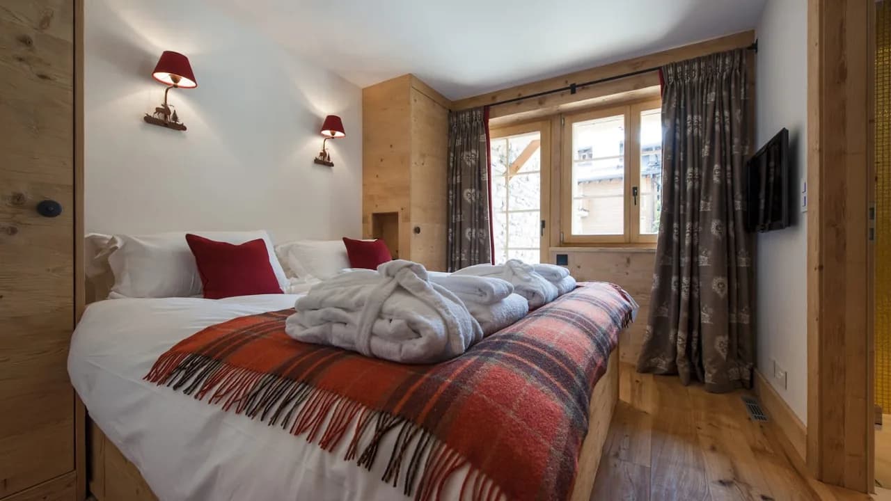 Wonderful Apartment Conveniently Located for Ski Area Access and Village Centre photo 5