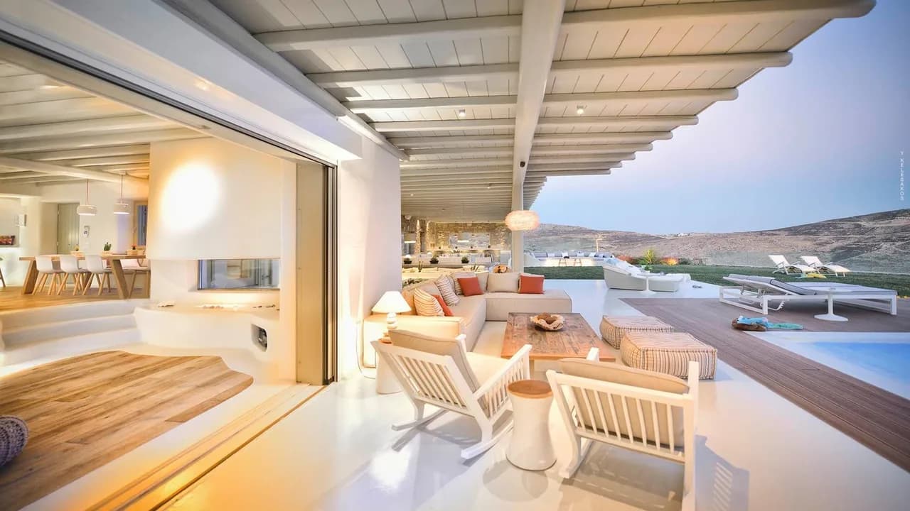 Wunderschöne Villa auf isoliertem Hügel mit großartigem Blick, Foto 2