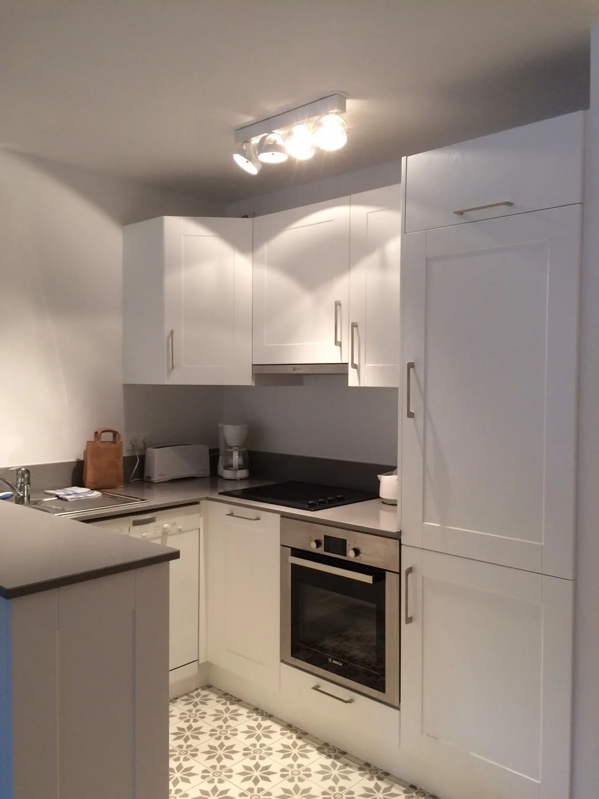 Cómodo apartamento con balcón orientado al sur, foto 4