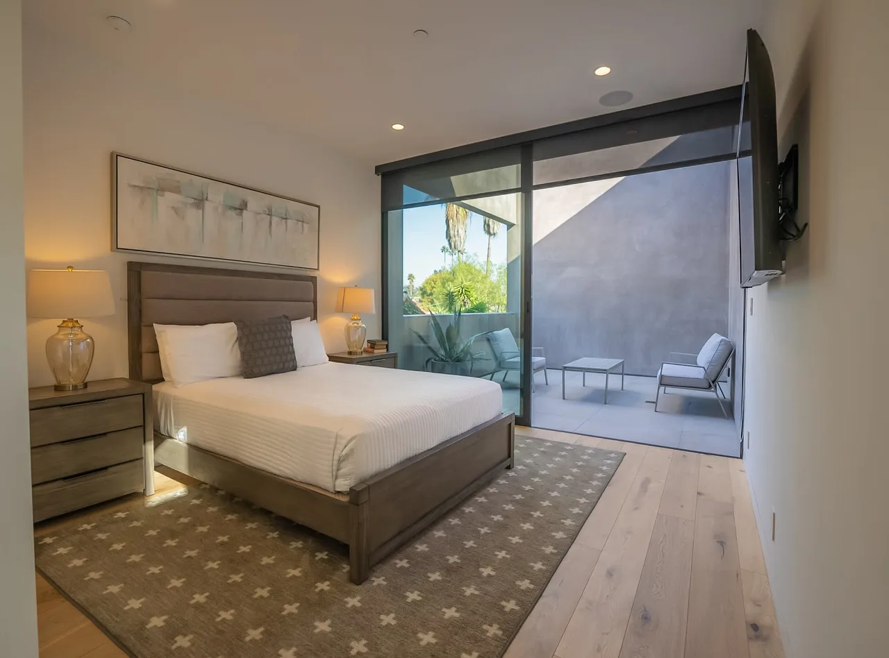 Opulente moderne Melrose-Oase, Foto 5