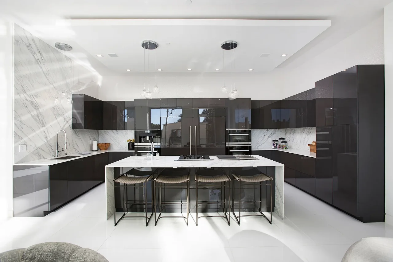 Beverly Hills Villa mit 3 Etagen, Foto 4