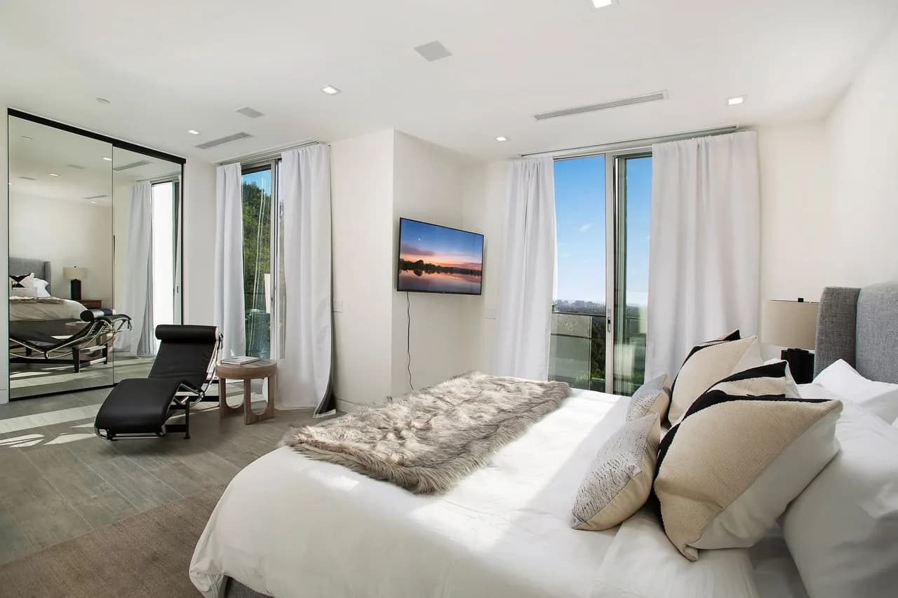 Beverly Hills Villa mit 3 Etagen, Foto 5