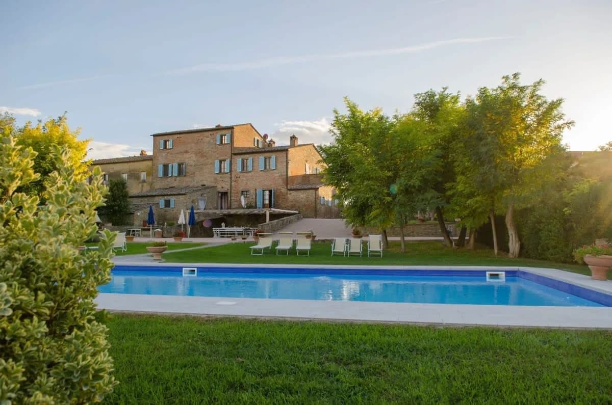Renovierte Villa mit charmantem Pool, Foto 5