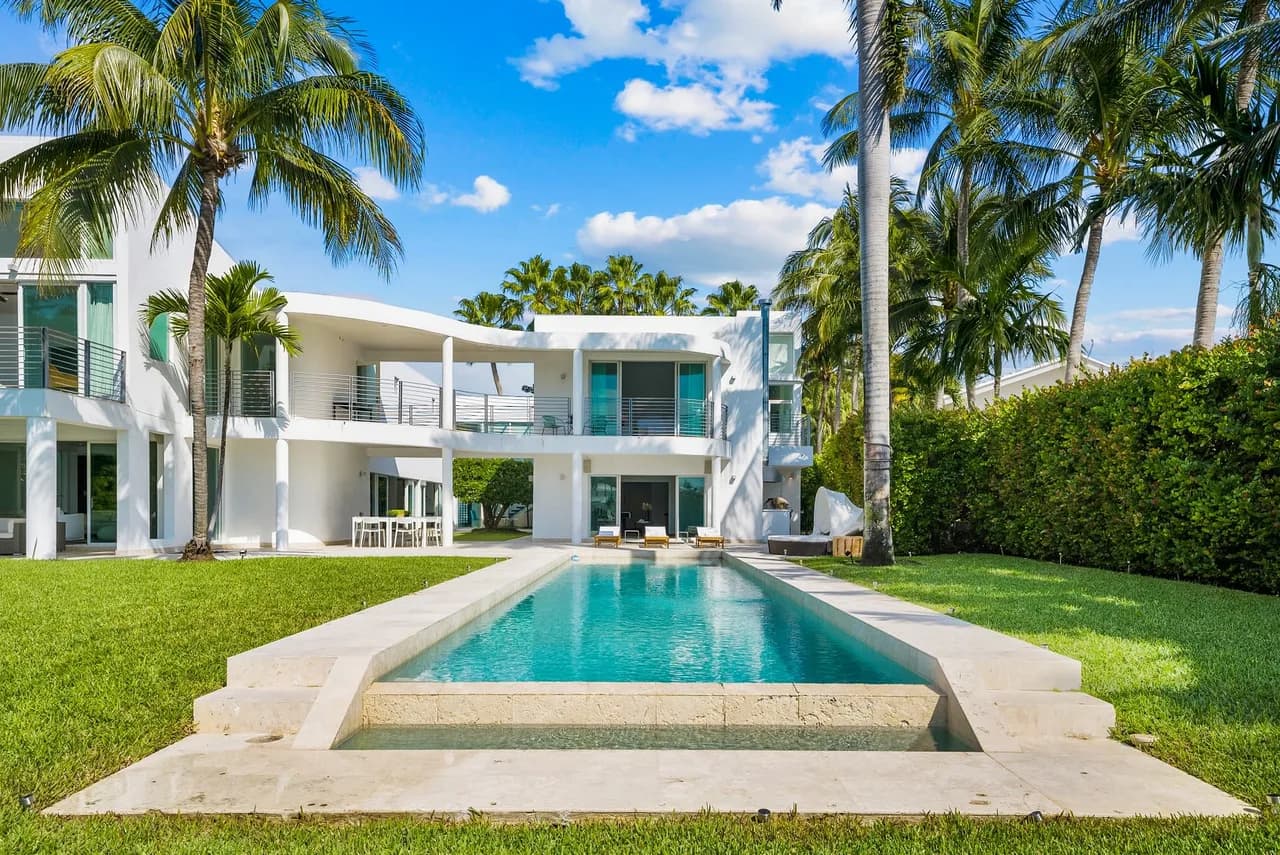 Villa en bord de mer exquise à Key Biscayne