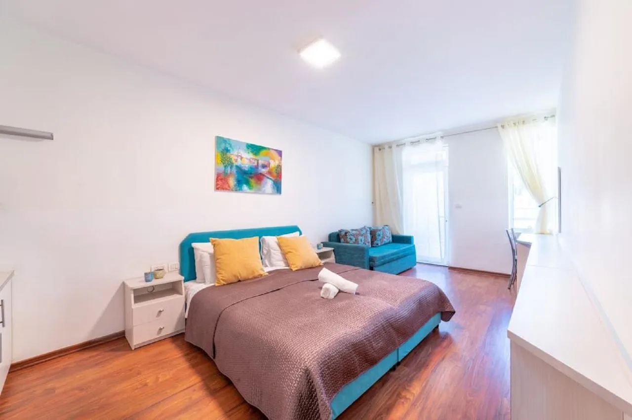 Spectacular Vacation Flat Near The Great Synagogue photo 5