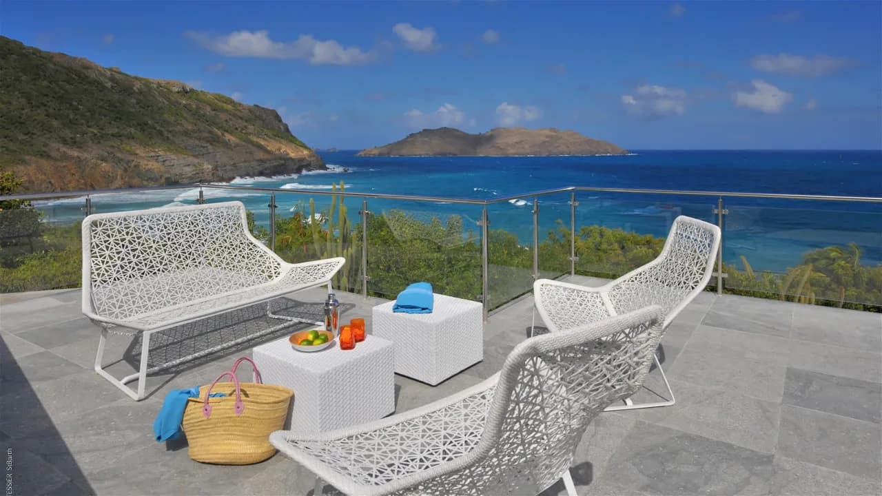 Elegant Villa with Superb View photo 5