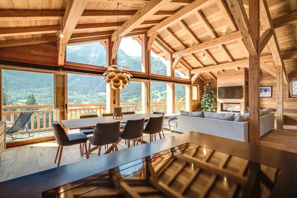 Picturesque Chalet in a Peaceful Location photo 2