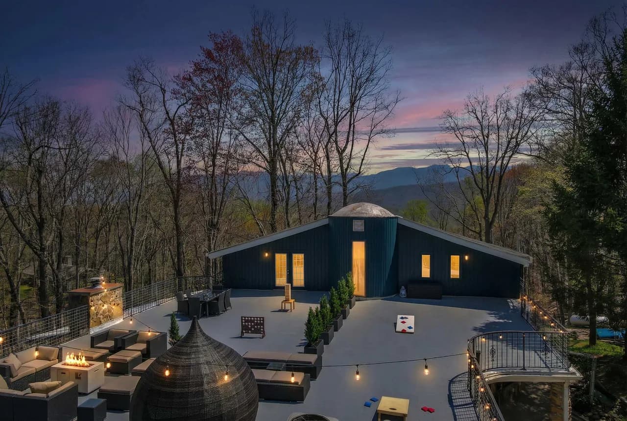 Mountain View - Rooftop Patio - Theater - Games photo 2