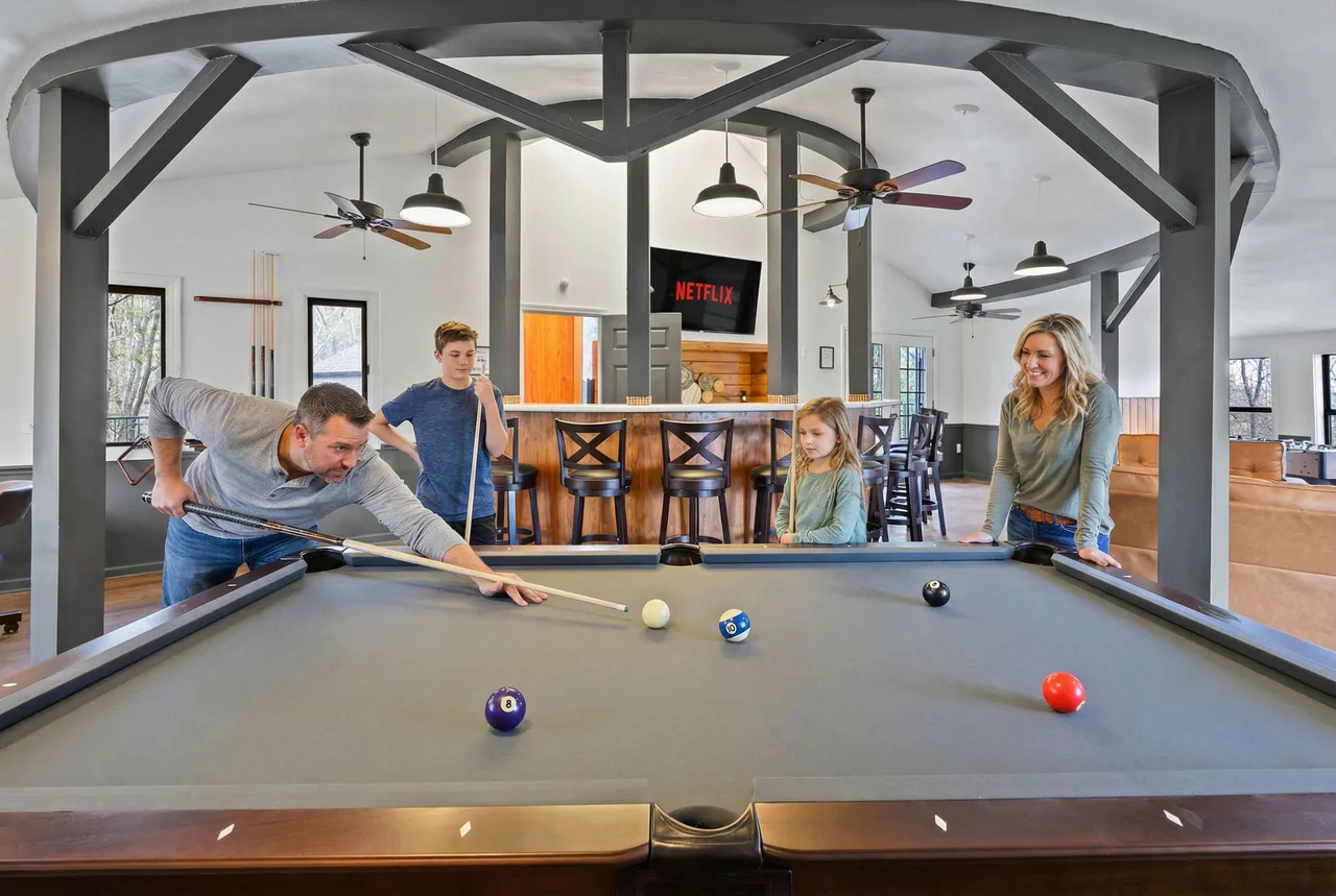 Mountain View - Rooftop Patio - Theater - Games photo 5