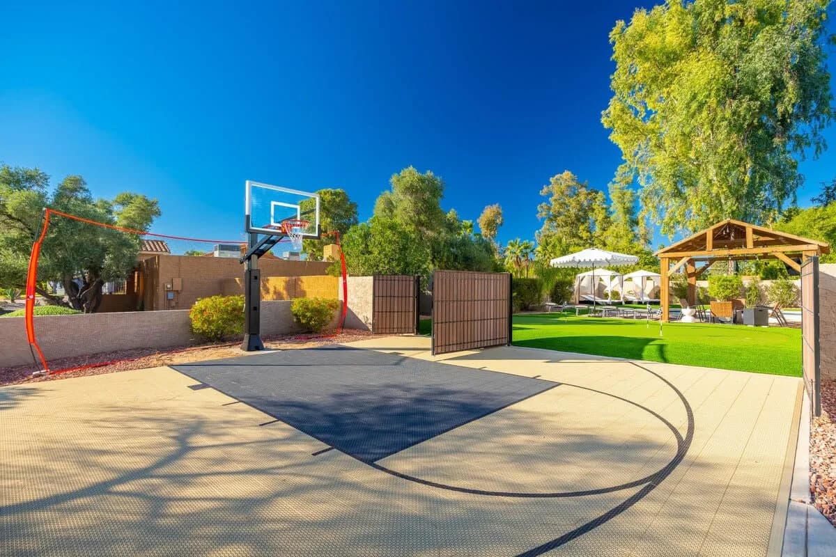 Scottsdale Oasis | Pickleball, Pool, Spa & Hoops, Foto 2