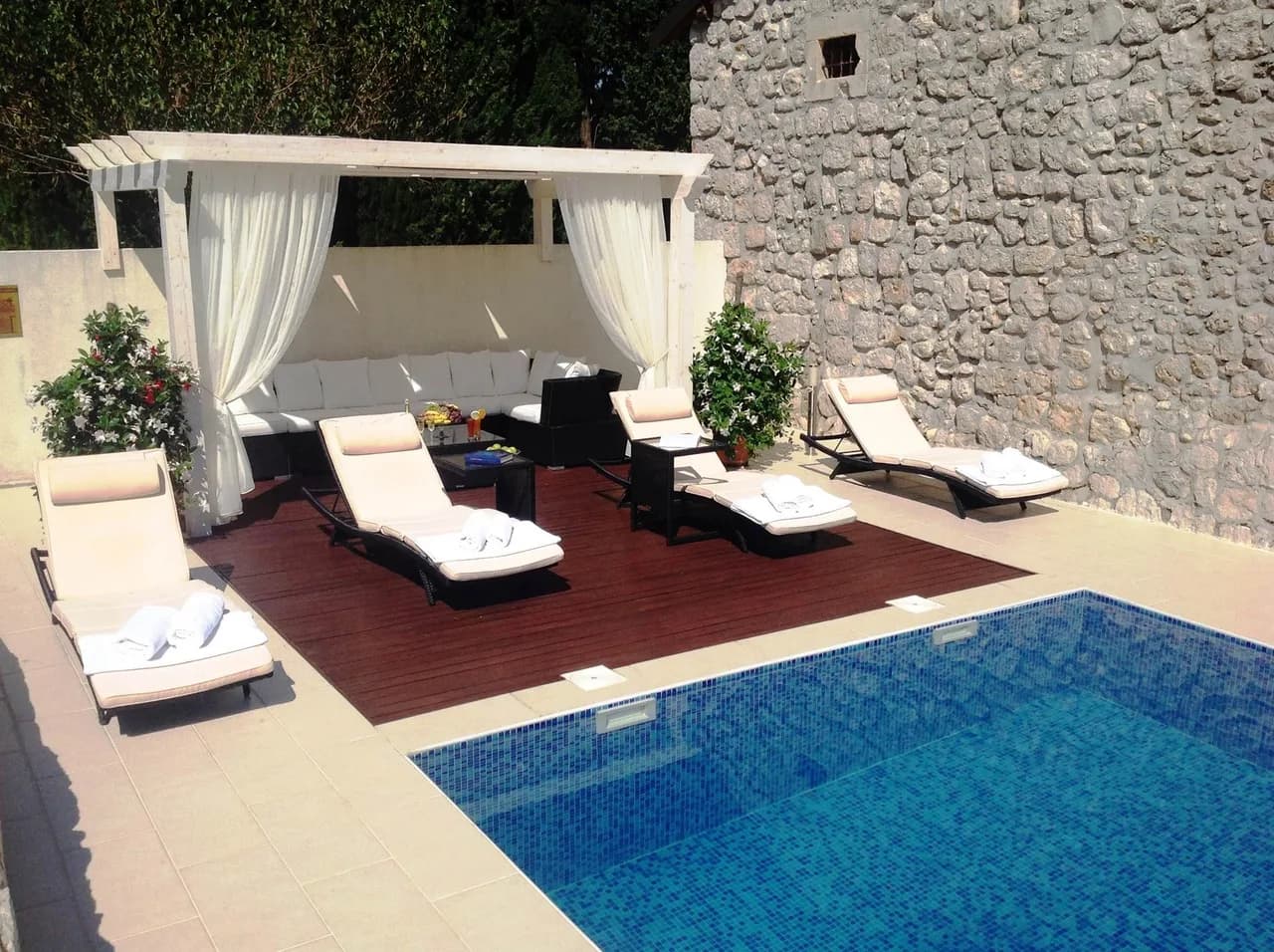 Villa de Luxe avec Piscine et Jacuzzi, photo 4