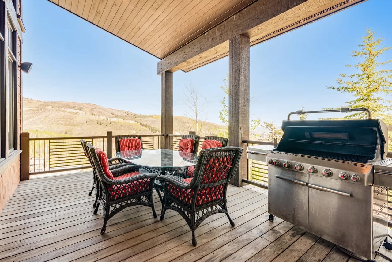 Gorgeous Deer Valley home minutes from the slopes! photo 5