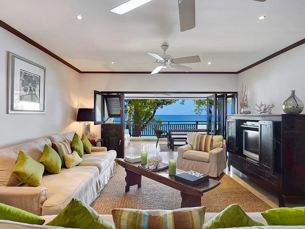 Elegantes Drei-Schlafzimmer-Luxus-Apartment am Strand, Foto 4