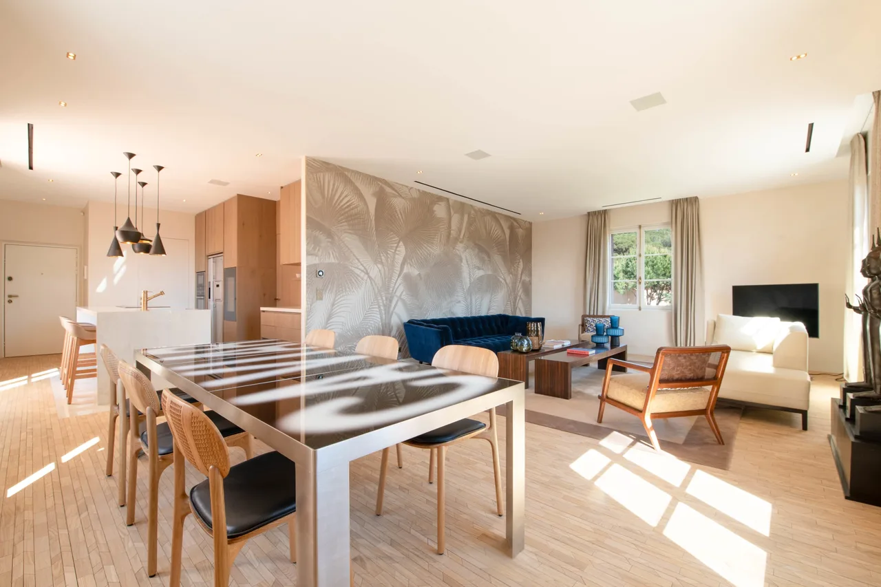 Stunning Duplex im Herzen von Saint Tropez