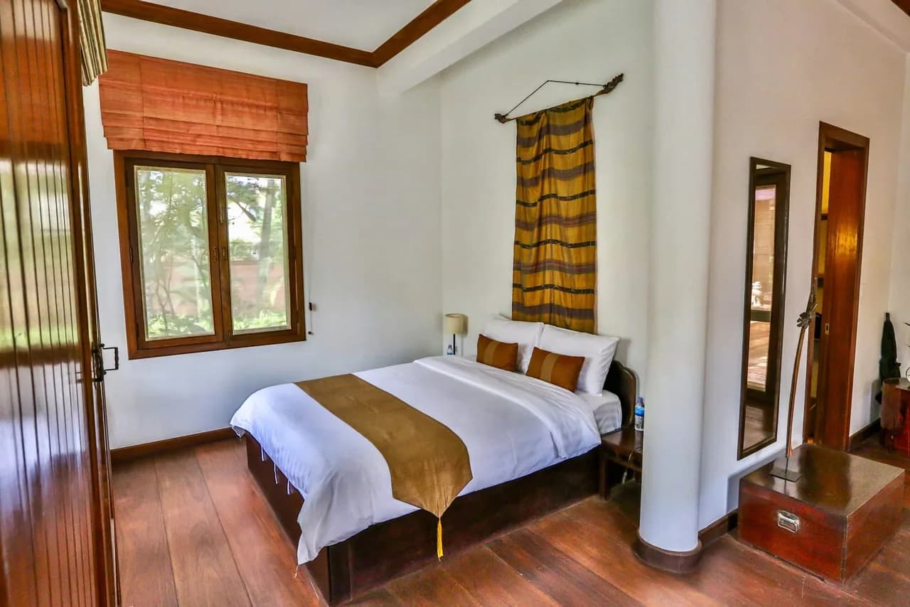 Beautiful Cambodian Villa with outdoor pool photo 5