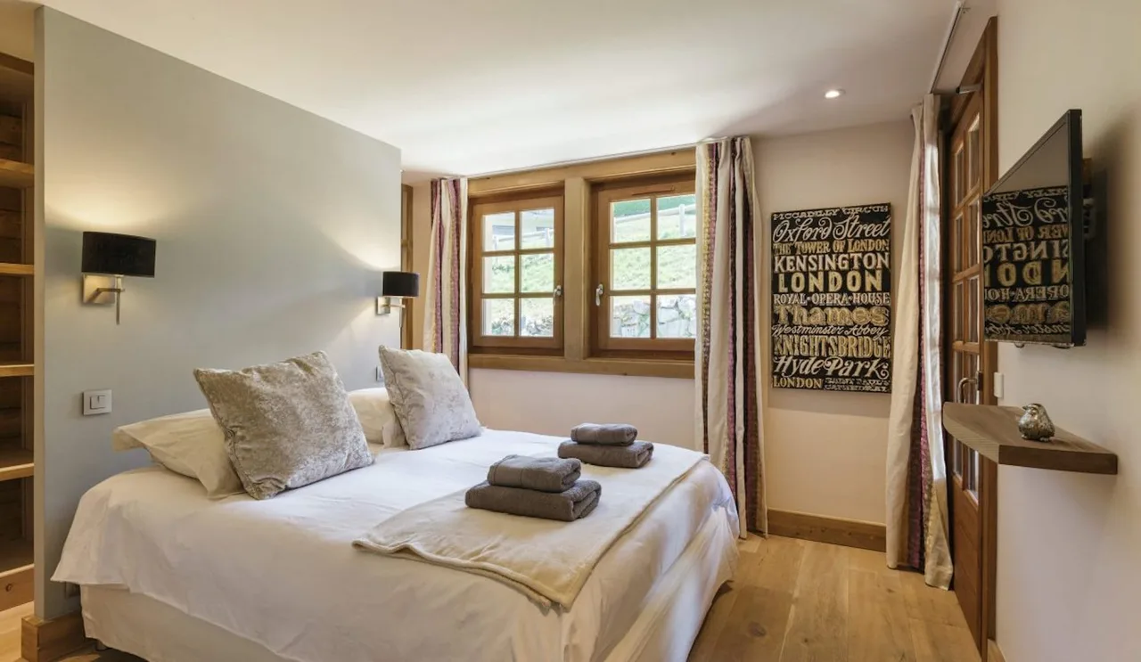 Luxuriöses Chalet Mit Pool Und Fitnessraum, Foto 2