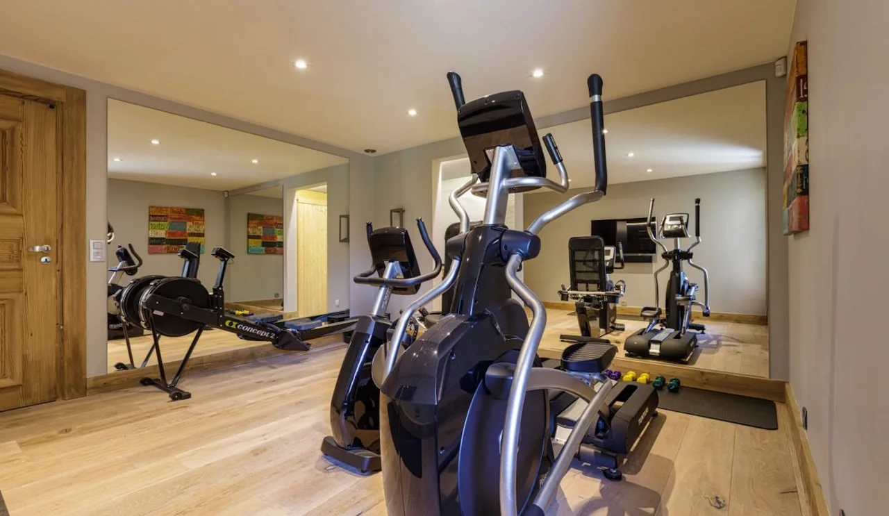 Luxuriöses Chalet Mit Pool Und Fitnessraum, Foto 4