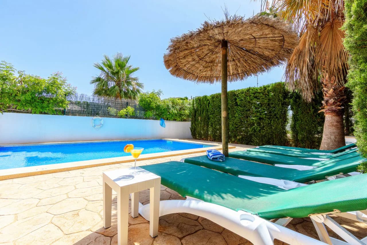 Centrally Located Three Bedroom Villa in Cala d'Or, foto 5