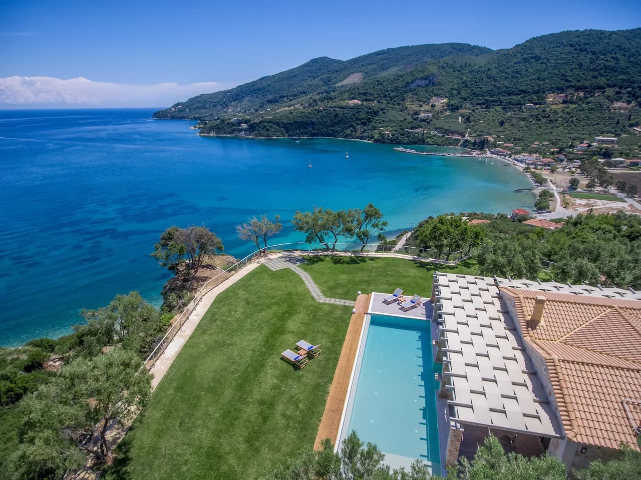 Villa Ioniana Apartada con Piscina y Helipuerto, foto 4