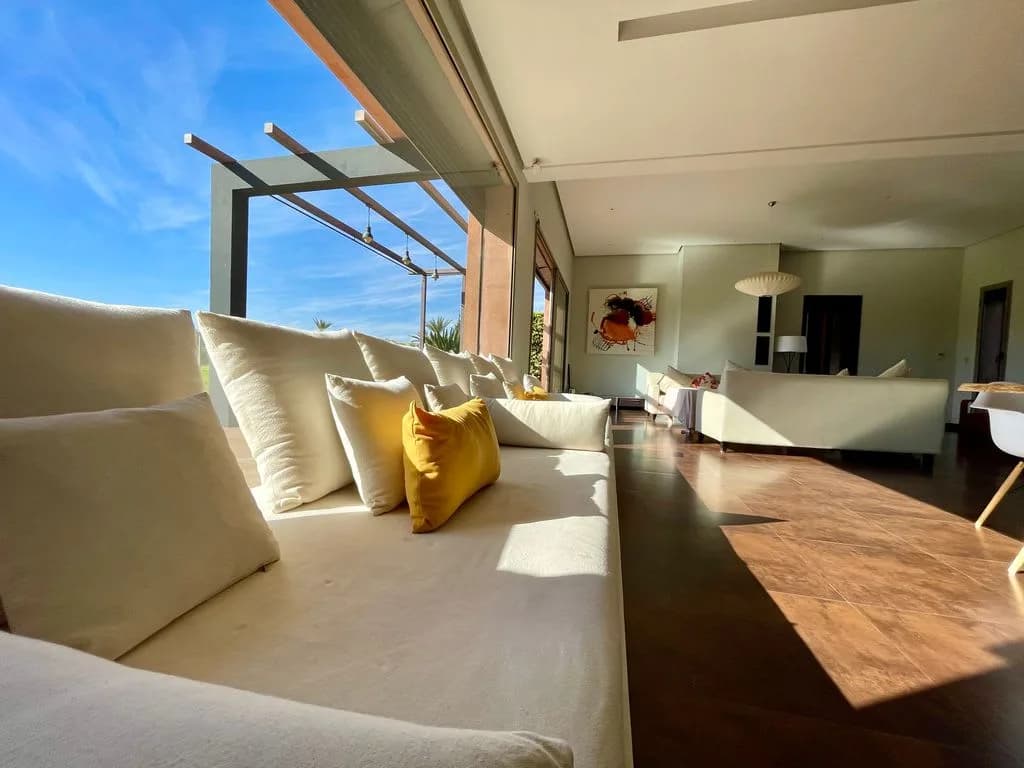 Villa con una Magnífica Piscina Exterior, foto 2