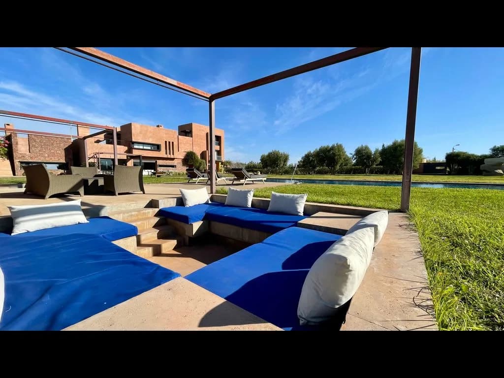 Villa con una Magnífica Piscina Exterior, foto 5
