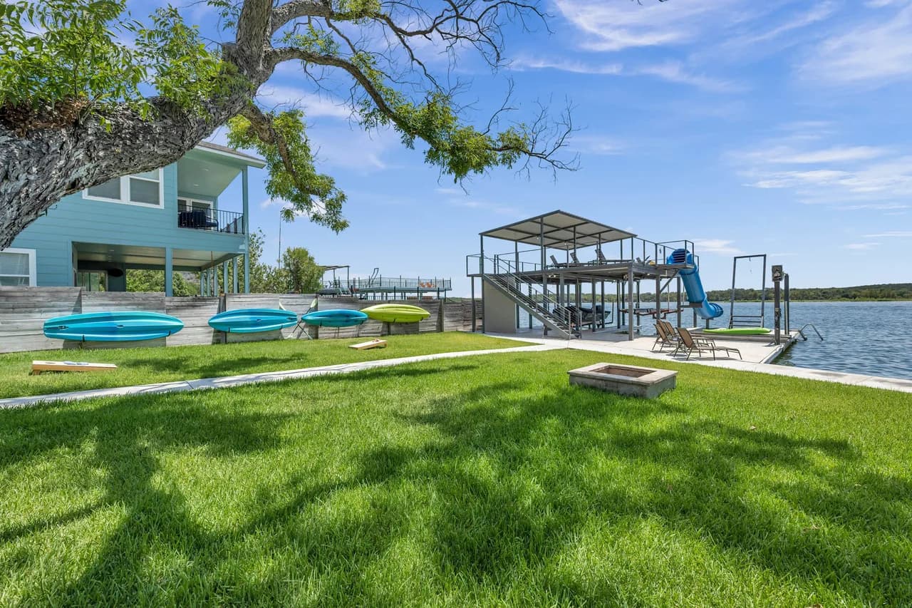 Lakeside Retreat with Concierge Services in Austin photo 3