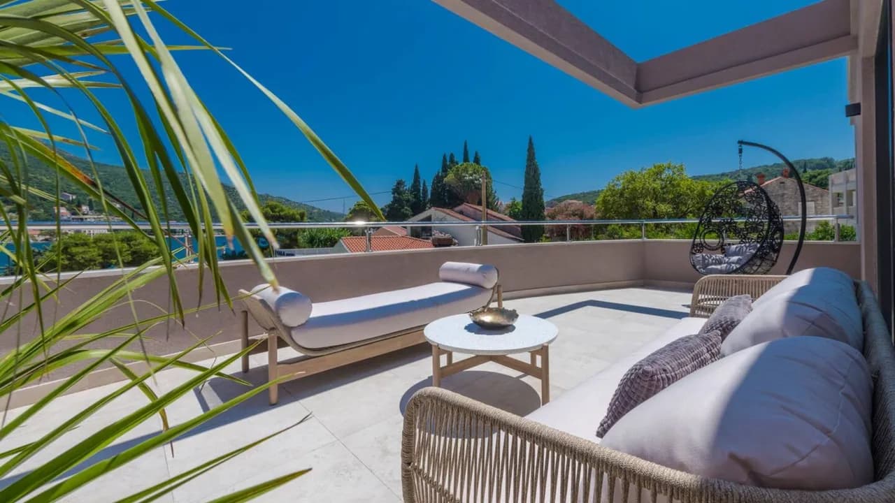 Villa élégante dans la pittoresque baie de Zaton, photo 2