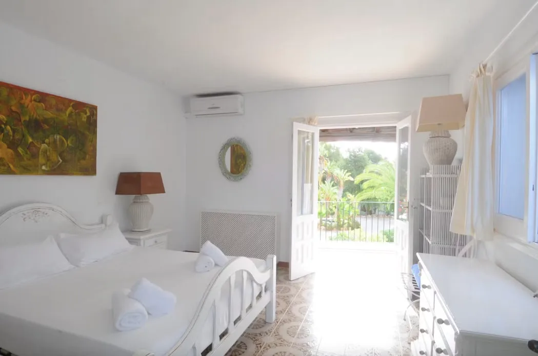 Hermosa villa de fusión marroquí-bali con jardín tropical, foto 3