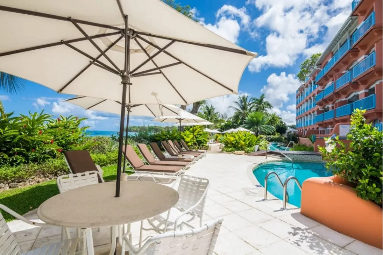 Apartamento de lujo frente al mar ubicado en Holetown, foto 3