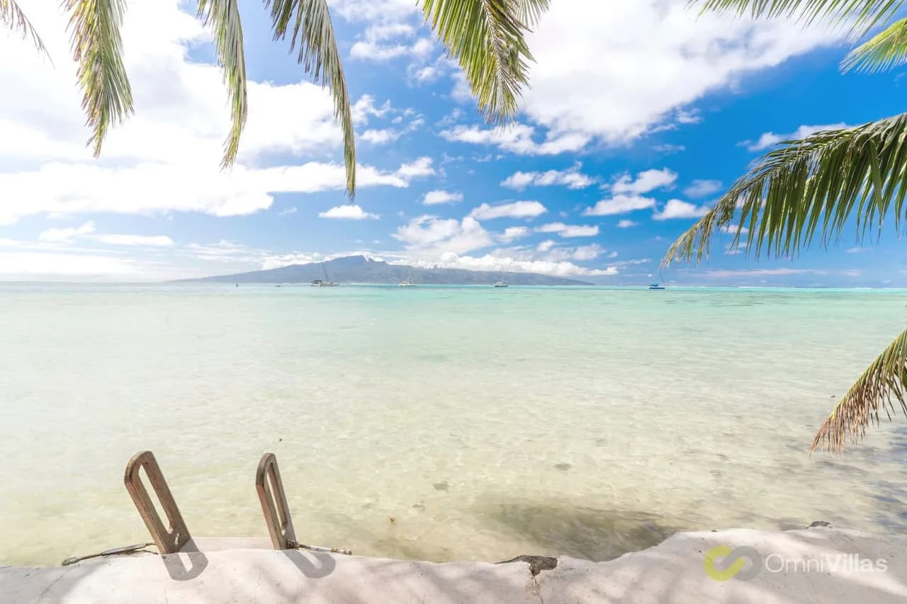Seaside Serenity: 2BR Oasis on Enchanting Moorea photo 5